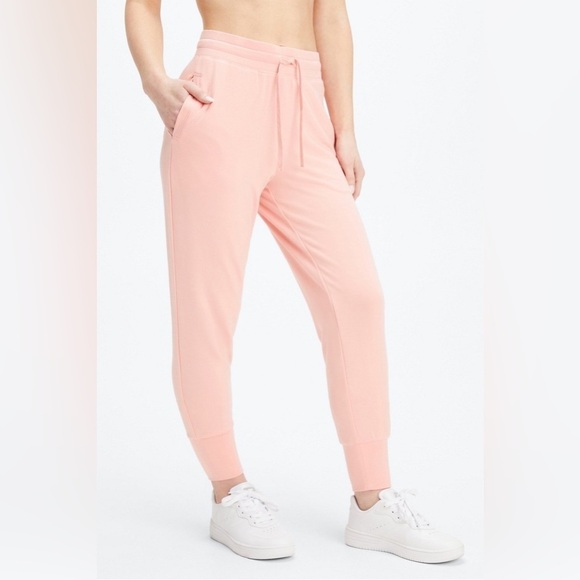 Fabletics Luxe Terry Jogger light pink super soft joggers size large - Picture 1 of 10